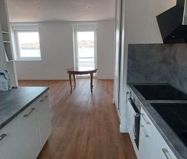 Location Appartement 1 pièce 37m² - Photo 2