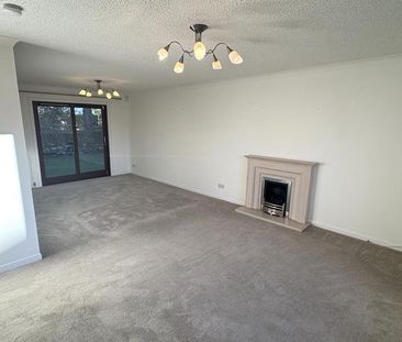 5 bedroom detached house to rent - Photo 6