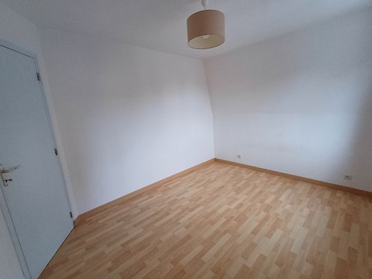 A LOUER APPARTEMENT T2 REDON CENTRE VILLE BRETAGNE ILLE ET VILAINE - Photo 1