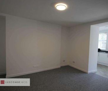 Clytha Square, Newport, NP20 - Photo 1