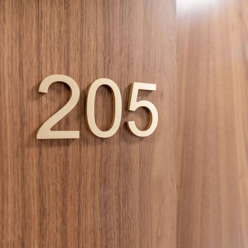 For Lease - 509 Dundas Street Unit# 205, Oakville, Ontario - Photo 1