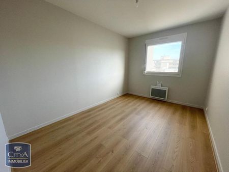 Location Appartement 3 pièces 82m² VILLEURBANNE 69100 - Photo 4