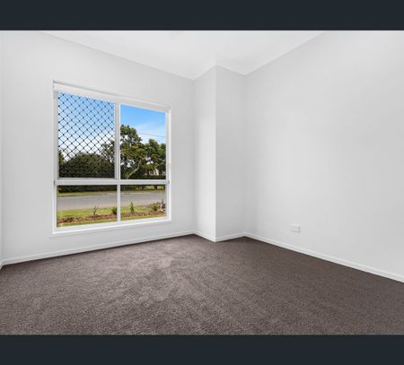 2/23 Kehlet Street, Point Vernon, Qld 4655 - Photo 4