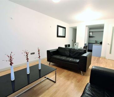 Fully Furnished One Double Bedroom Apartment with an allocated park... - Photo 4