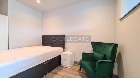 Studio to rent - Photo 3