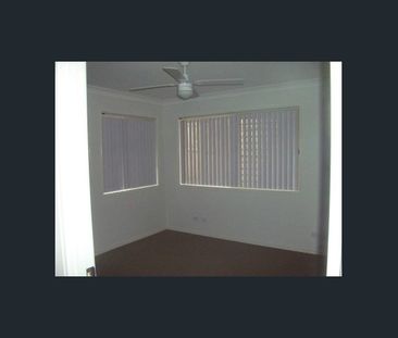 2 Bedroom Unit with an Ensuite- 1ST WEEKS RENT FREE - Photo 3
