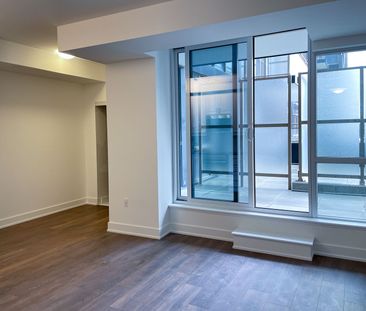 For Lease - 2343 Khalsa Gate Unit# 201, Oakville, Ontario - Photo 2