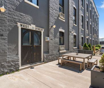 For Lease - 11 West Street Unit# 405, Brantford, Ontario - Photo 1