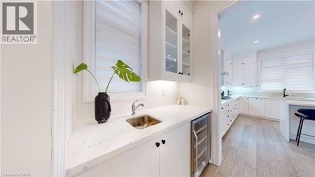 3313 SUNNINGDALE Gardens, Oakville, Ontario, L6M5K5 - Photo 3
