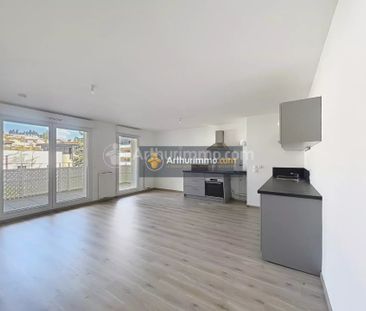 Location Appartement 2 pièces 50m² CHAMALIERES 63400 - Photo 4