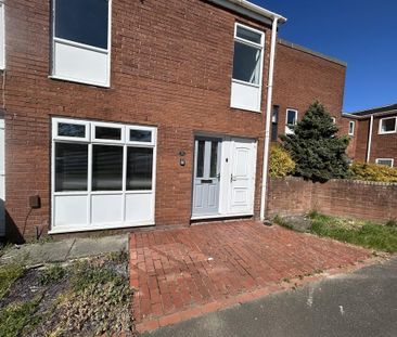 3 bedroom terraced house to rent - Photo 6