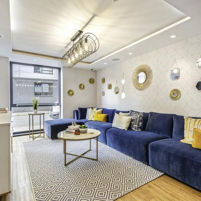 1 bedroom private hall to rent - Photo 1