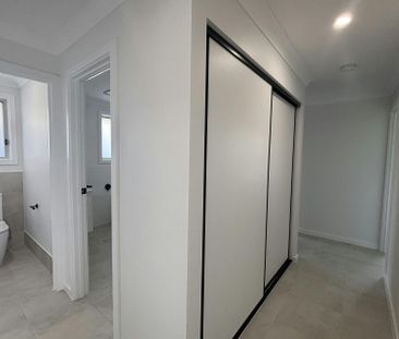 BRAND NEW FOUR BEDROOM FAMILY HOME - Photo 2