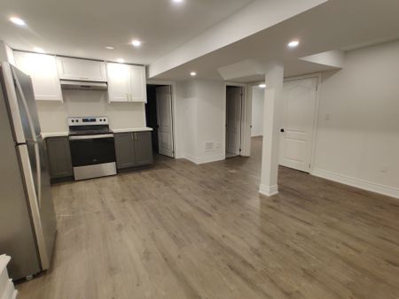 For Lease - 97 Harbourtown Crescent Unit# Bsmt, Brampton, Ontario - Photo 2