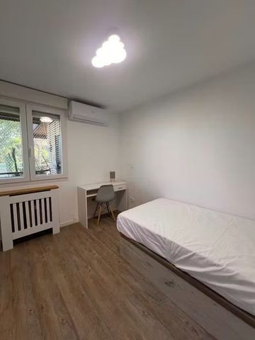 Calle de Alcalá, Madrid, Community of Madrid 28022 - Foto 3