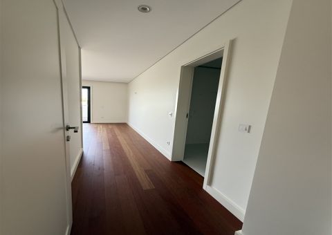 Apartamento T4