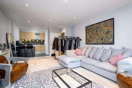 The Heart, Walton-on-thames, KT12 - Photo 2