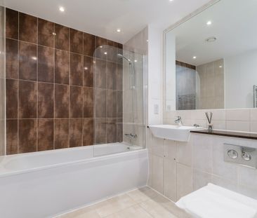 3 bedroom apartment to rent - Photo 2