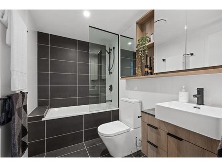 Bryden Street, Windsor - Photo 3