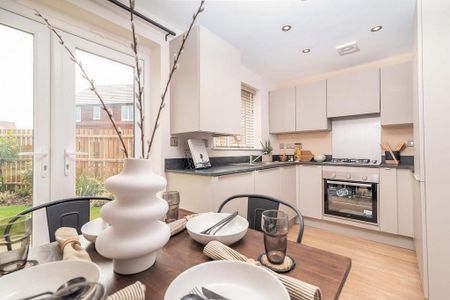 3 bedroom semi-detached house to rent - Photo 5