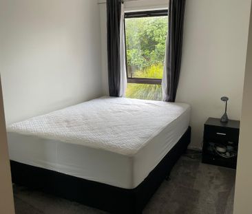 Property Management111A East Coast Road, Castor Bay - House for Rent - Photo 2