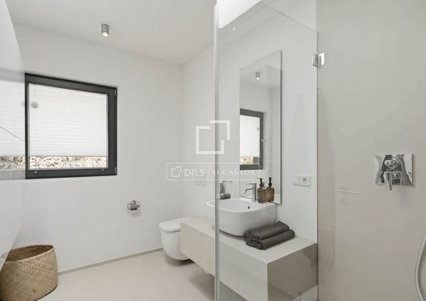 Luxury Villa for rent in Palma de Mallorca, Spain