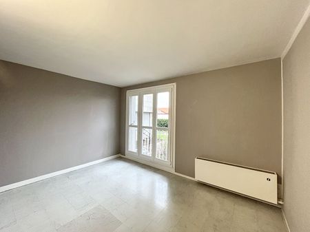 Appartement à louer - REIMS NORD - T2 - Photo 2