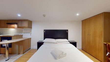 Studio to rent - Photo 3