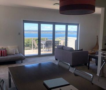 Fully Furnished Lakeview Home in Acacia Bay - Photo 1