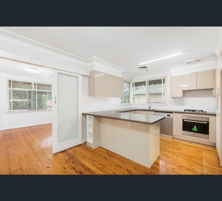 27 Annabelle Crescent, Kellyville, NSW 2155 - Photo 5