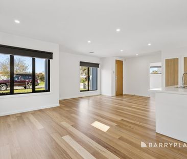 Brand New 4 Bedroom, 2 Bathroom, 2 Car Garage - Photo 1