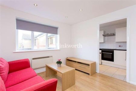 Draycott Close, London, NW2 - Photo 3