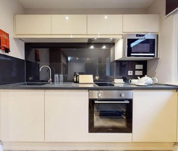 Studio to rent - Photo 4