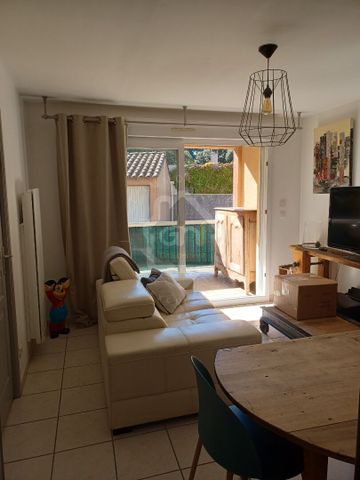 Location Appartement 2 pièces 30m² - Photo 2