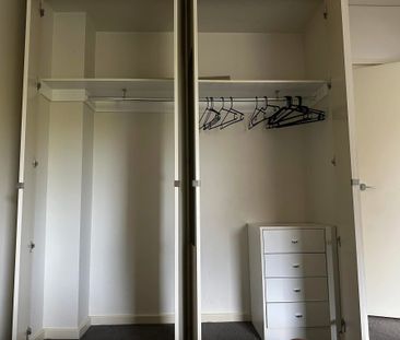 Port Melbourne - Photo 6