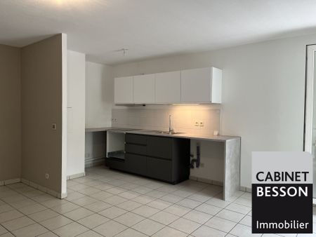 Location Appartement 3 pièces 68m² GRENOBLE 38000 - Photo 4