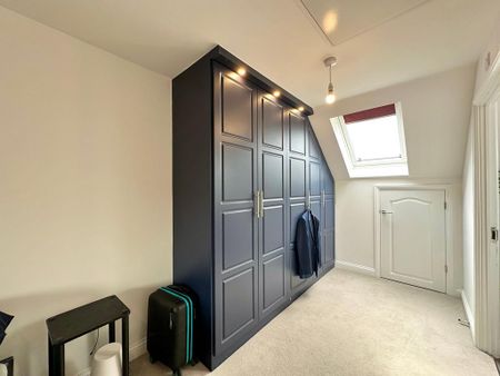 3 bedroom end of terrace house to rent - Photo 2