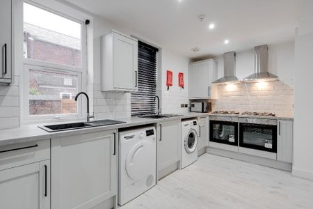 8 bedroom house to rent - Photo 4