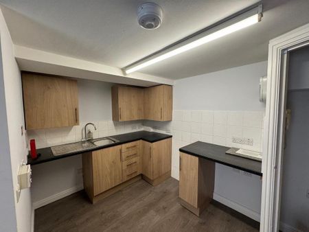 1 bedroom maisonette to rent - Photo 4