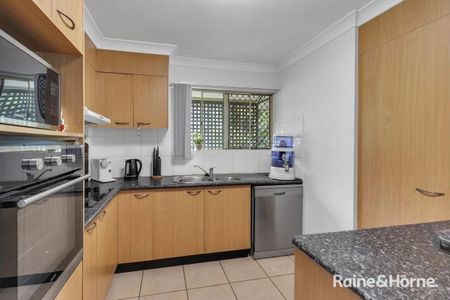 4/21 Campbell Street, Toowong, QLD 4066 - Photo 3