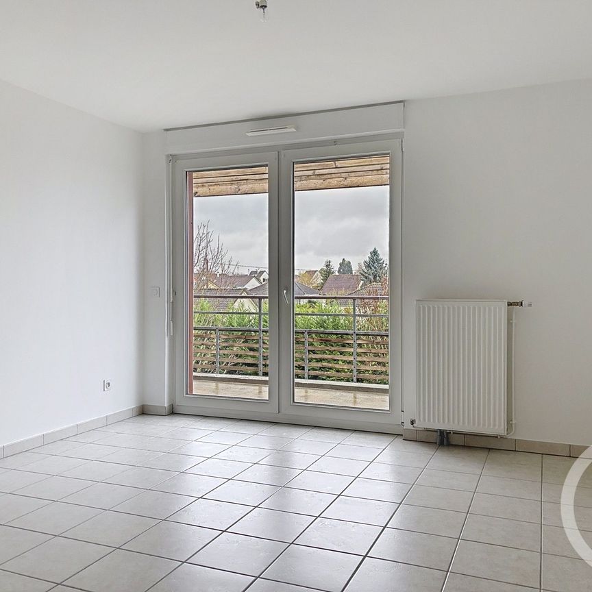 Location Appartement 2 pièces 40m² ST ANDRE LES VERGERS 10120 - Photo 1