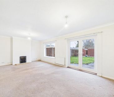 3 bedroom semi-detached house to rent - Photo 4