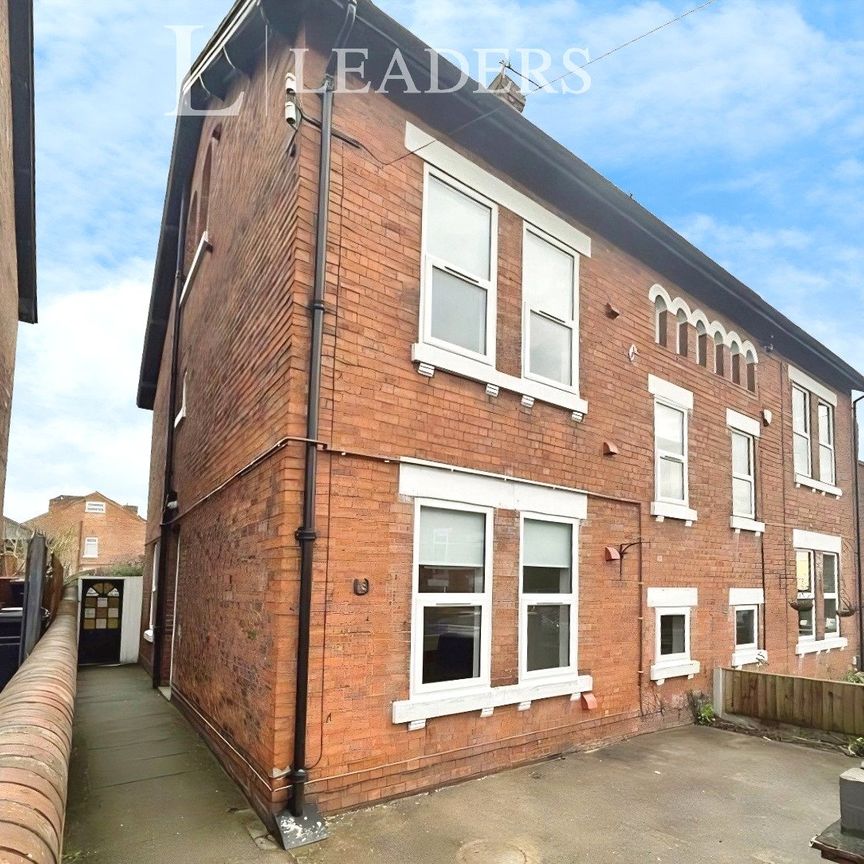 2 bedroom house to rent Alexandra Street, Eastwood, Nottingham, Nottinghamshire, NG16 - Photo 1