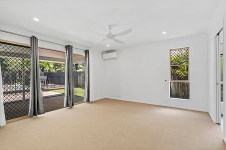 16 Seacove Court, Noosaville QLD 4566 - House For Rent | Domain - Photo 2