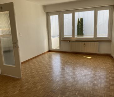 Geräumige und helle Wohnung - Photo 2