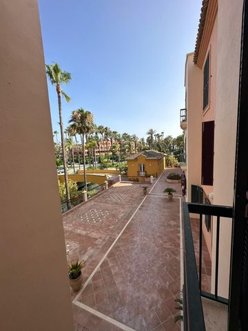 Piso de alquiler en Sotogrande Costa - Photo 5