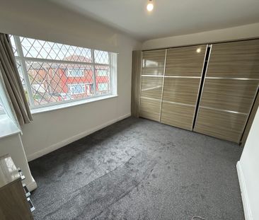 2 bedroom to let - Photo 5
