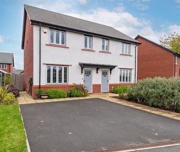 3 bedroom semi-detached house to rent - Photo 4