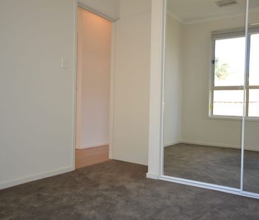 Welcome to 1B Comley Street, Brighton - A stunning family home that... - Photo 2