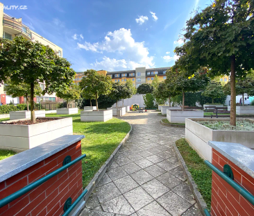 Pronájem bytu 3+kk 81 m² - Photo 2